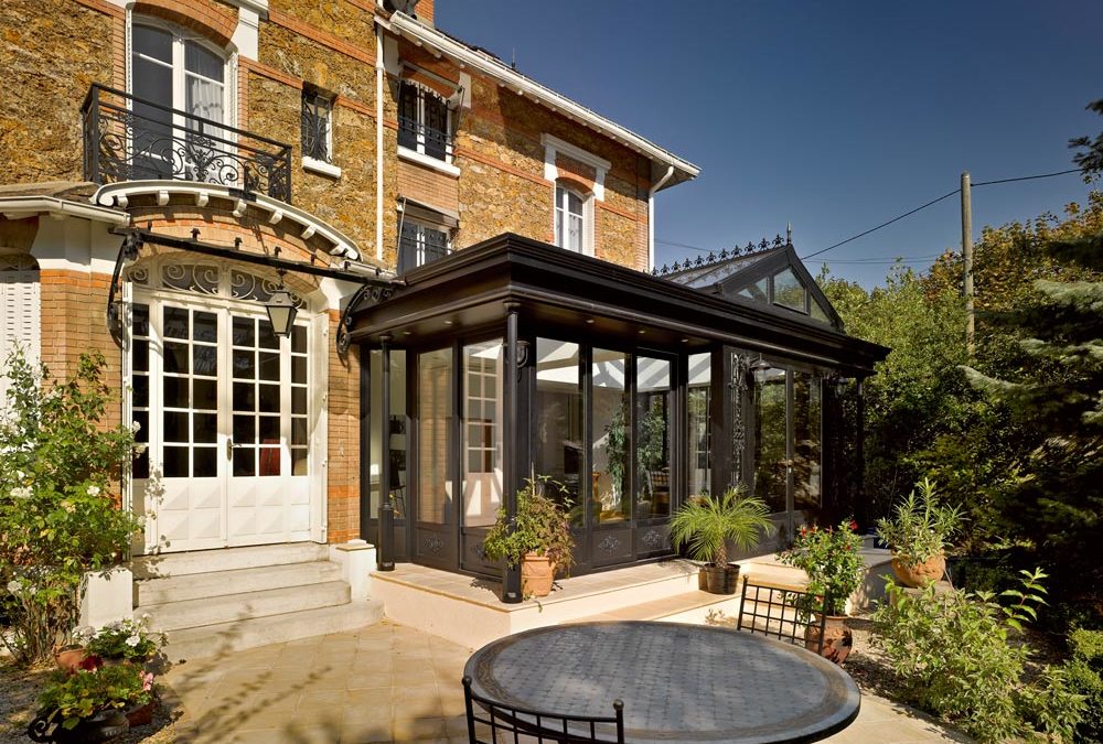 Une Villa Véranda sur un pavillon en meulières